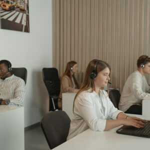 COBRANZA TELEFONICA DE ALTO NIVEL FACTORES CRÍTICOS DE ÉXITO EN LA GESTIÓN  TELEFÓNICA DE COBRANZA ACTUAL