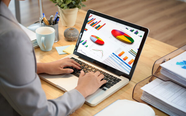 CREACION DE GRAFICOS AVANZADOS CON TABLAS DINAMICAS EN EXCEL