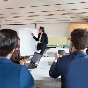 CÓMO MEDIR EL IMPACTO DE UN PLAN DE CAPACITACIÓN