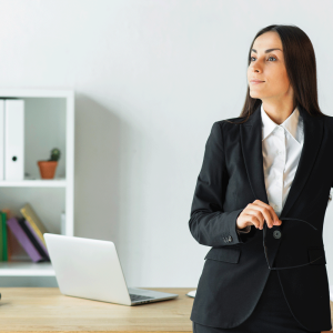 ASISTENTE EJECUTIVA DE EXCELENCIA